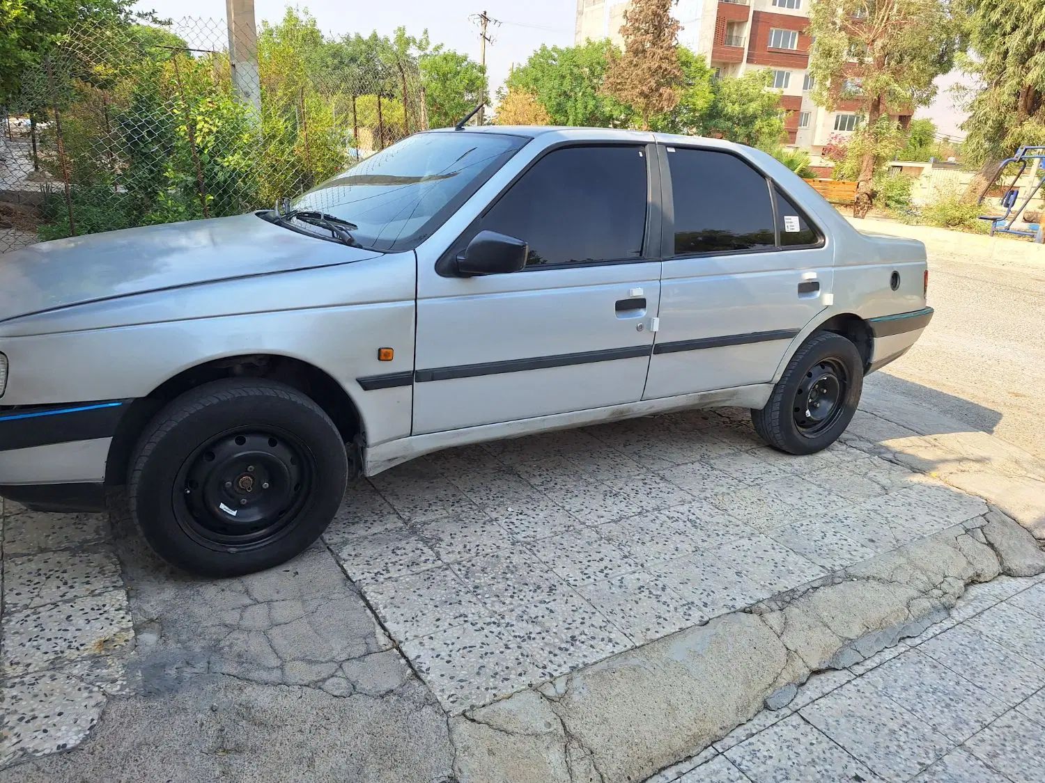 پژو 405 GLX - 1393