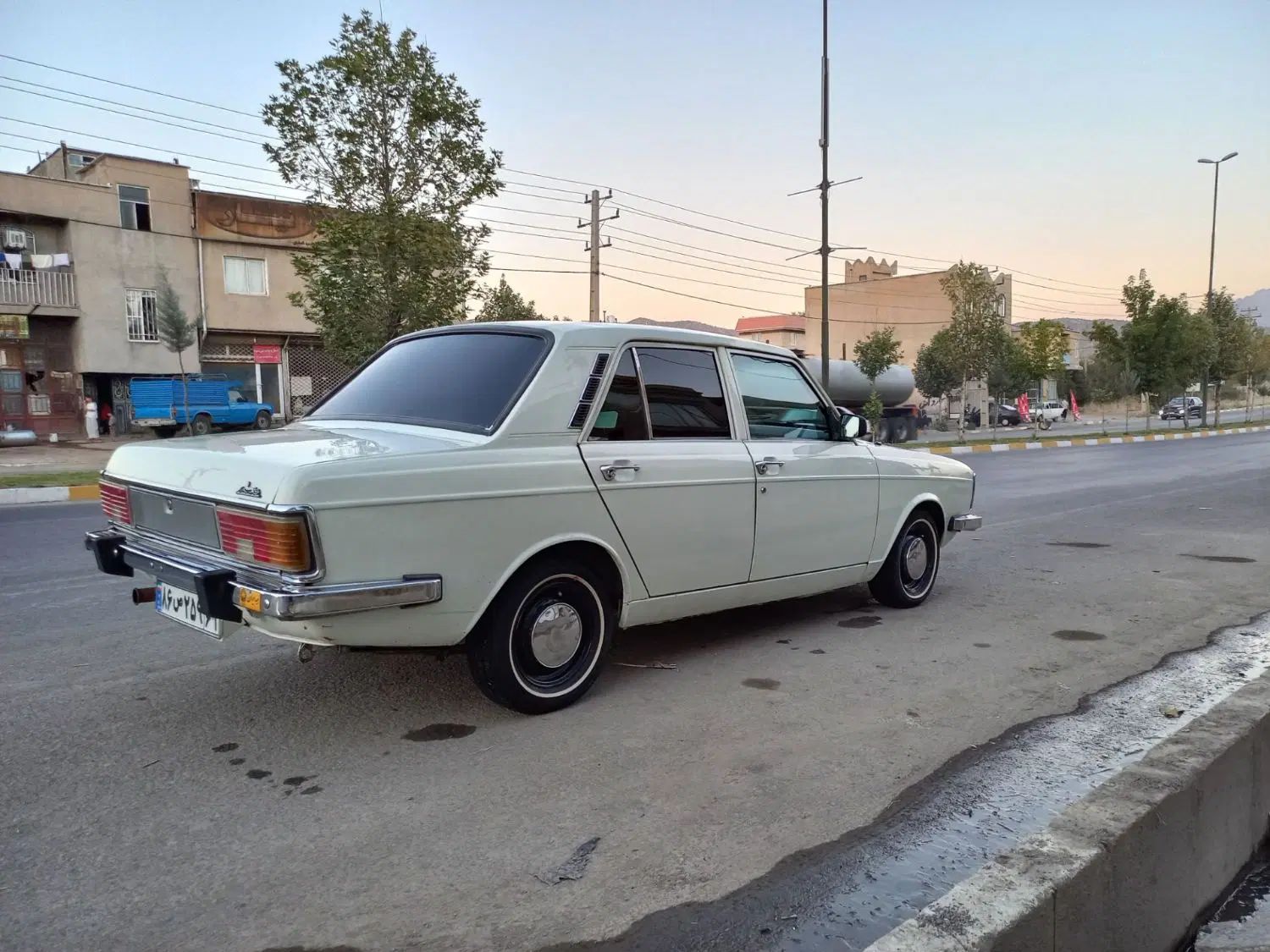 پیکان سواری انژکتور - 1383