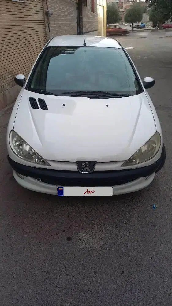 پژو ۲۰۶ صندوق دار v8 - 1398