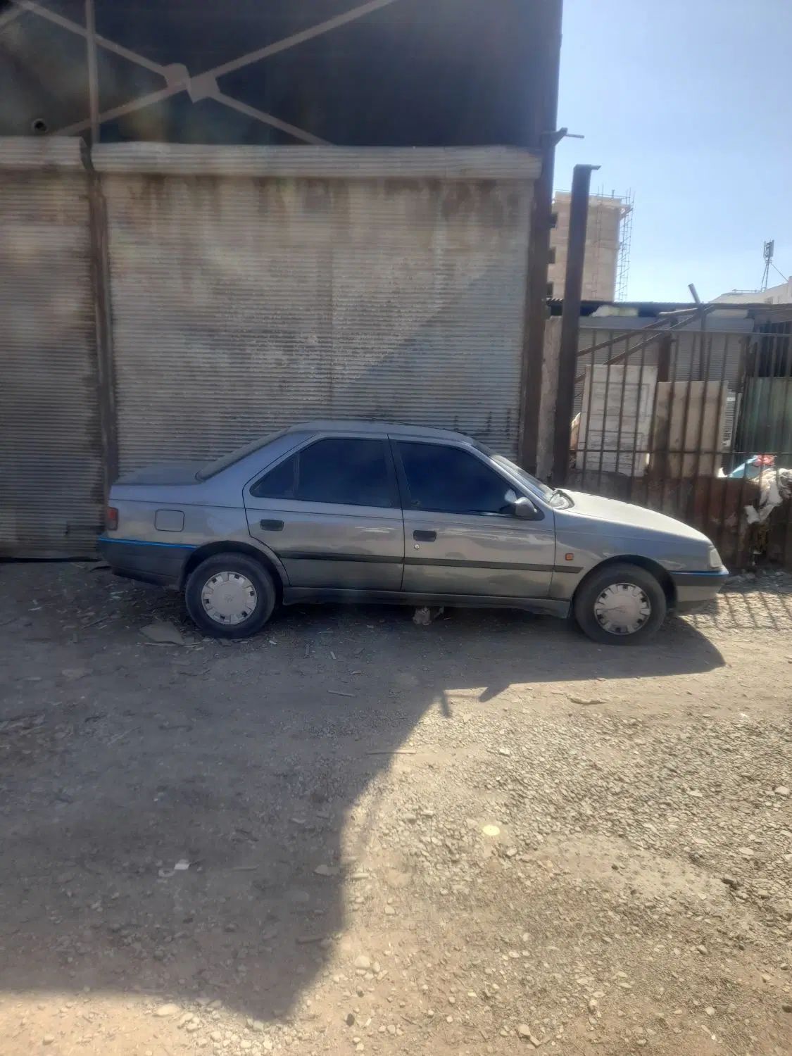 پژو 405 GL - 1379