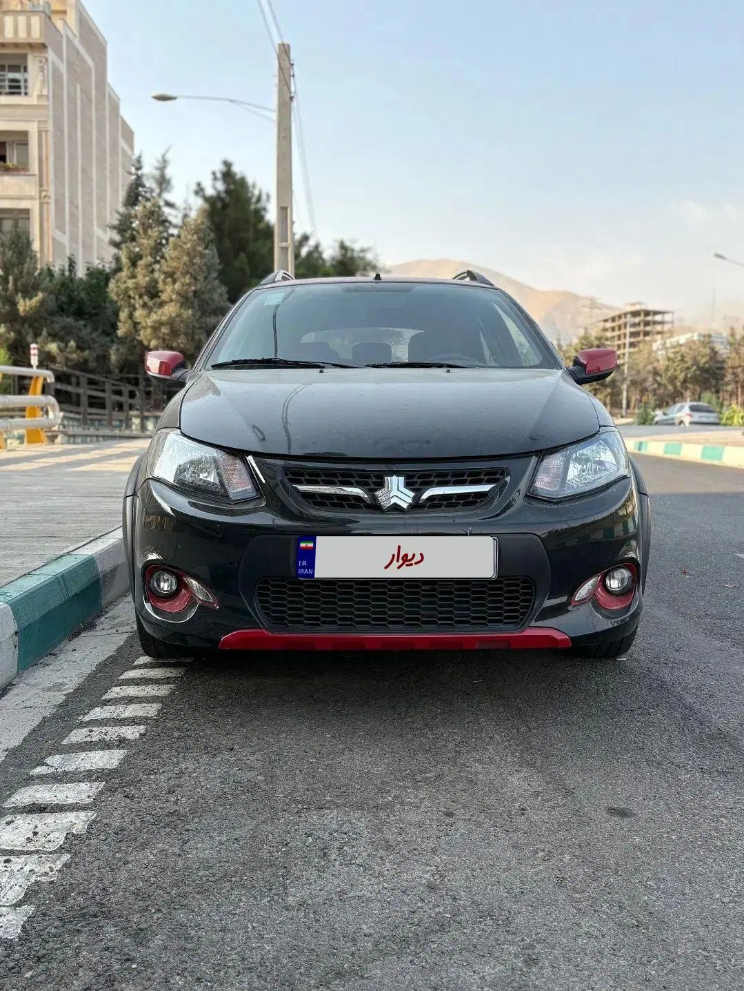 کوییک R دنده‌ای - 1402