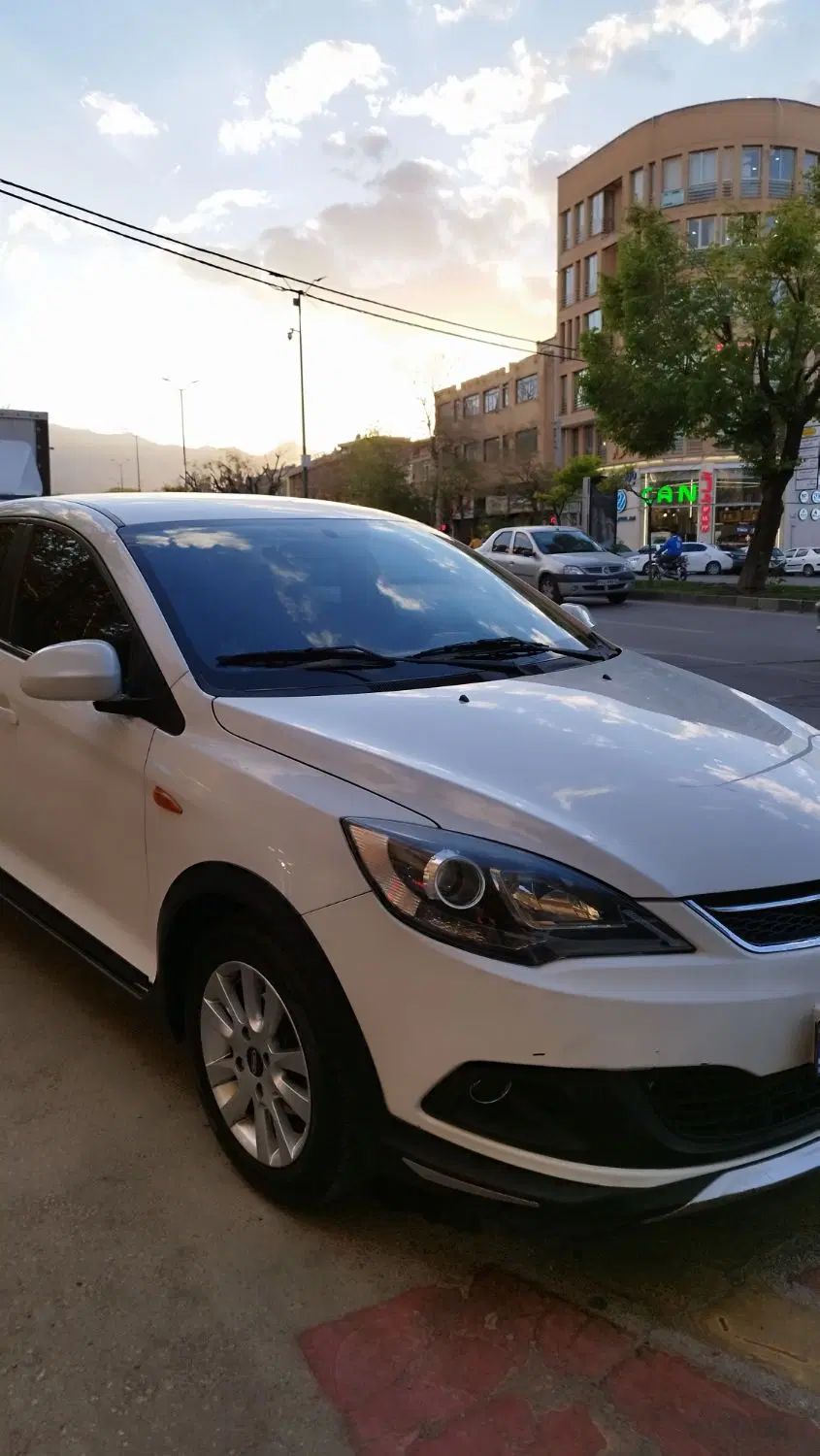 خودرو ام وی ام، 315 هاچ بک آگهی ann_20384828