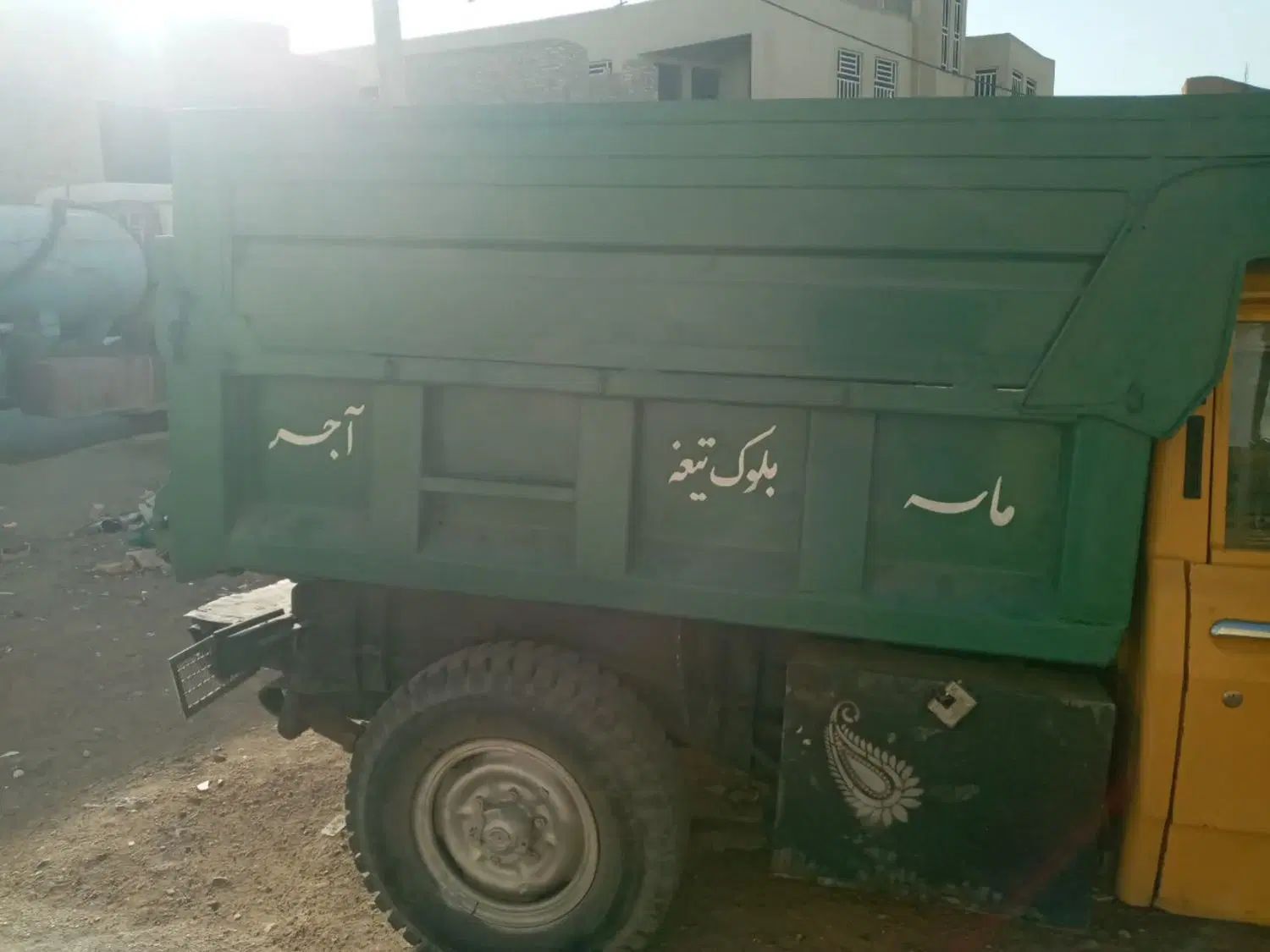 زامیاد وانت نیسانZ24 بنزینی - 1366