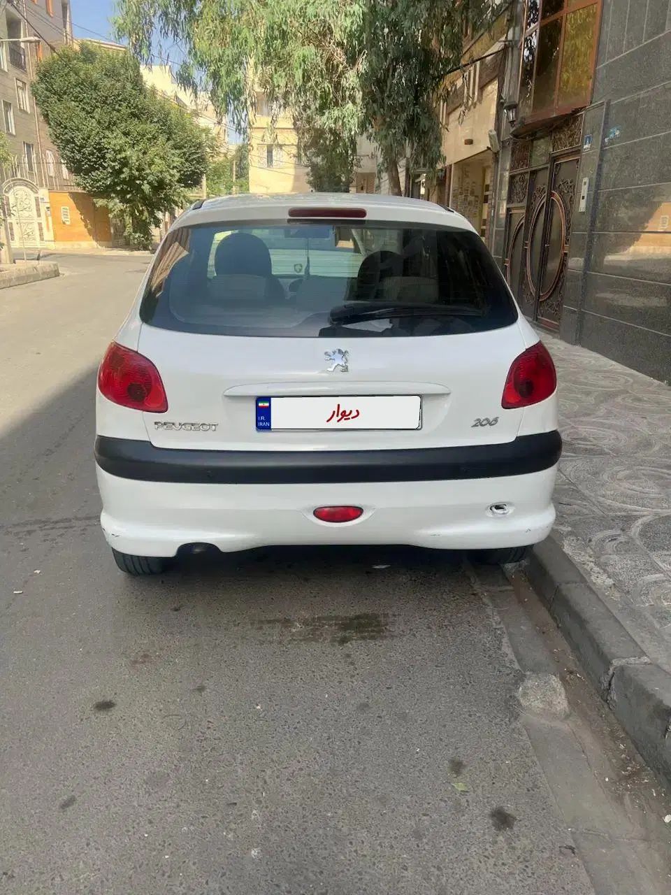 پژو 206 تیپ 2 - 1395