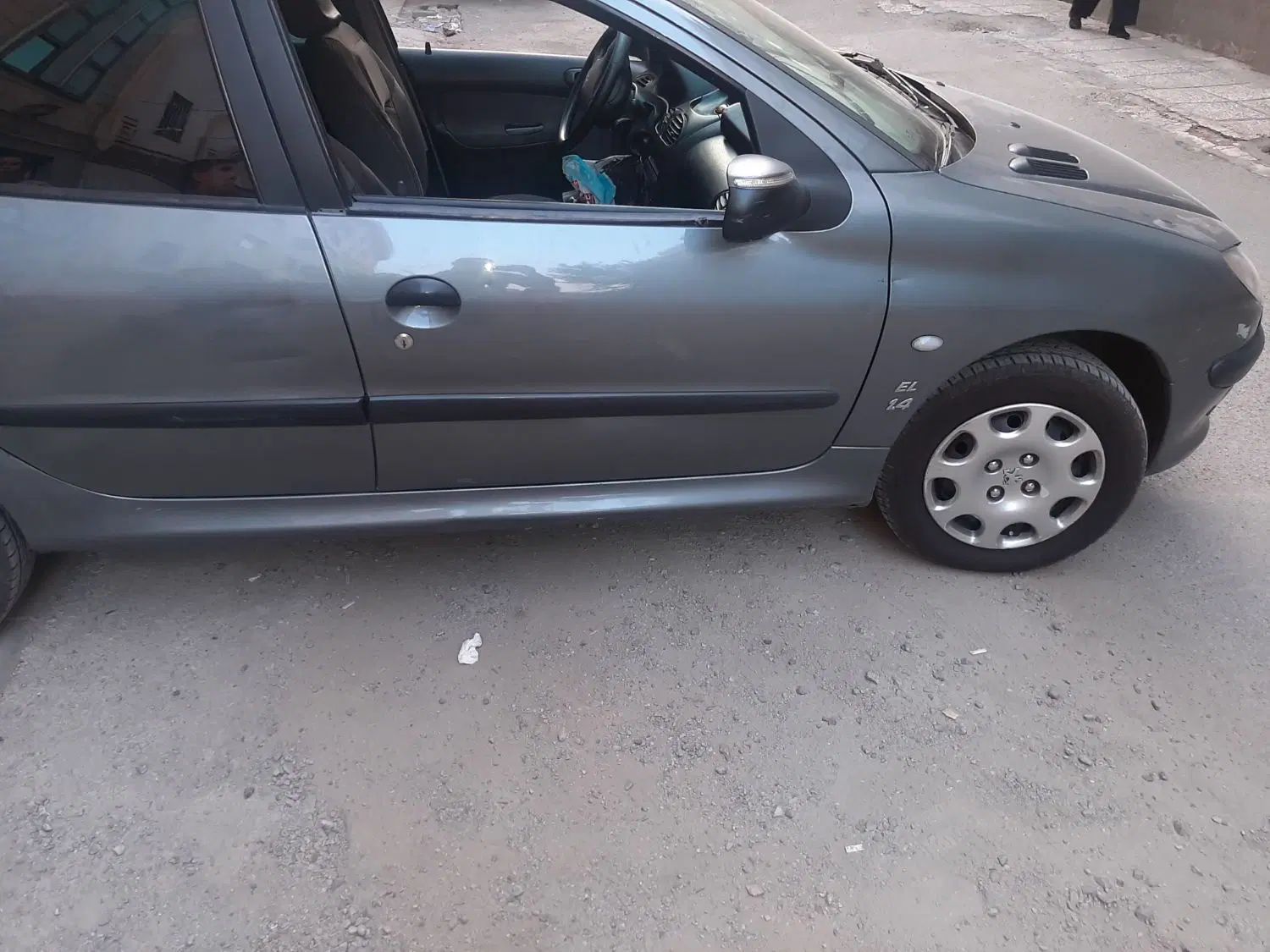 پژو ۲۰۶ صندوق دار v20 - 1387