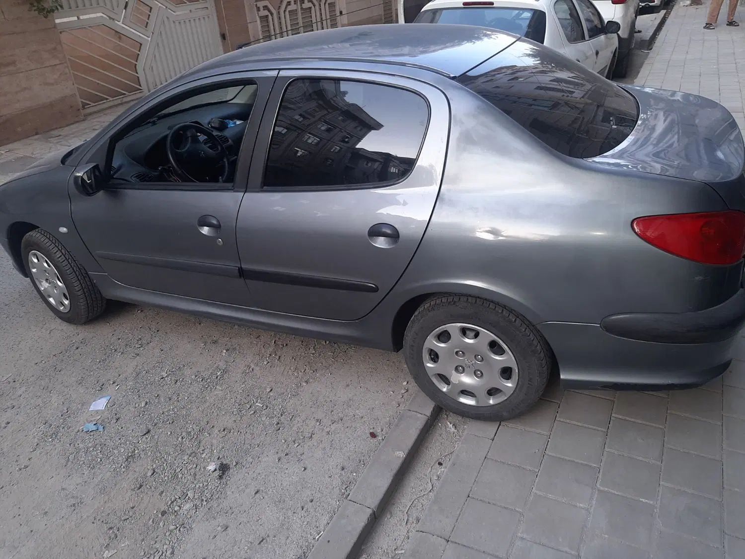 پژو ۲۰۶ صندوق دار v20 - 1387