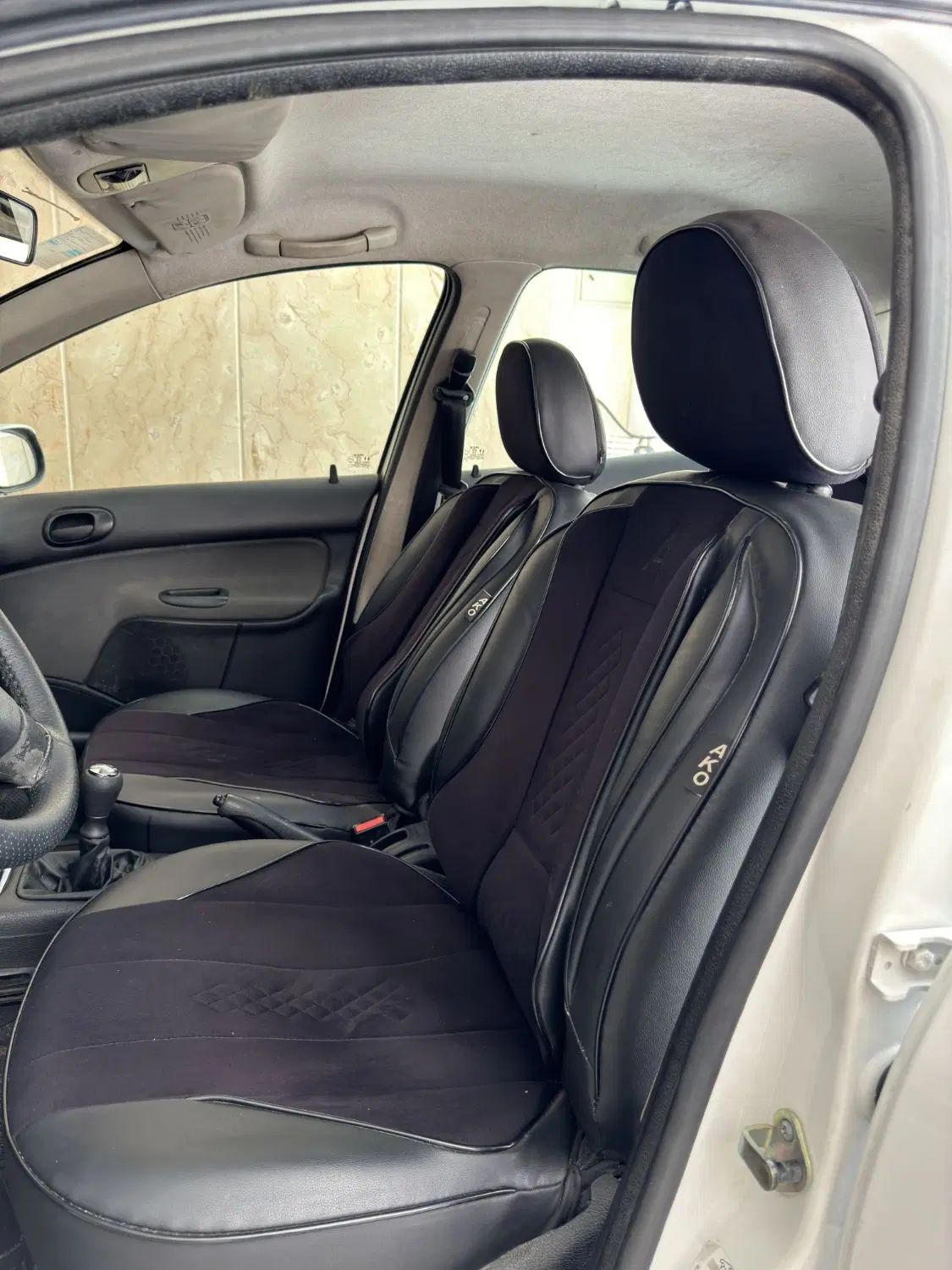 پژو ۲۰۶ صندوق دار v8 - 1393