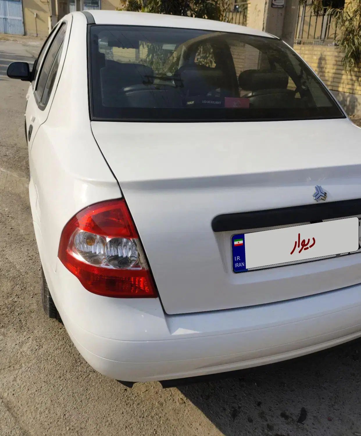 تیبا صندوق دار SX - 1400