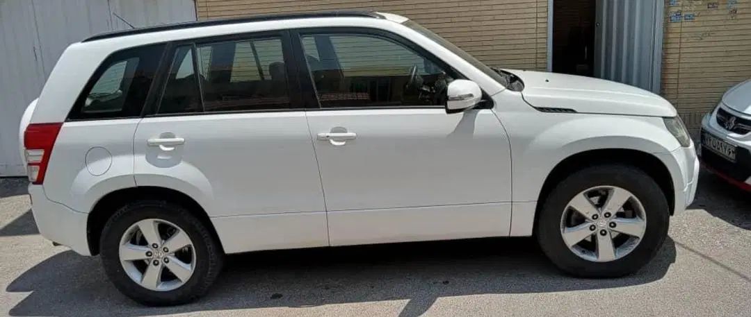 سوزوکی ویتارا ایران خودرو 2400 اتوماتیک - 1391