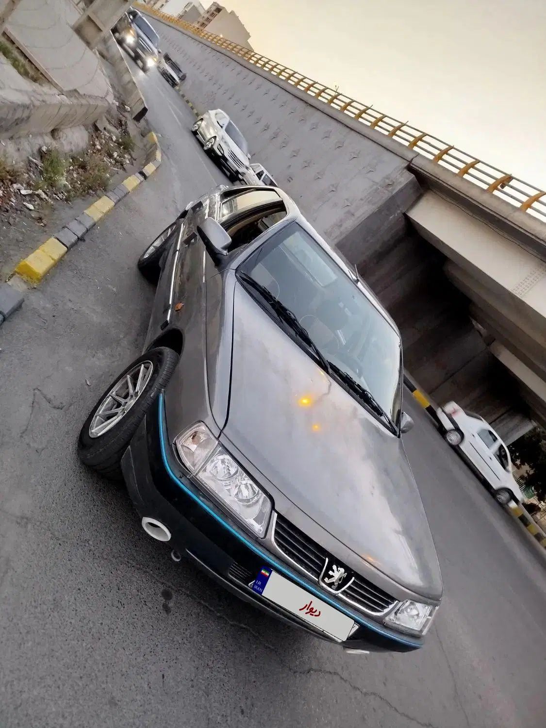 پژو 405 SLX بنزینی TU5 - 1391