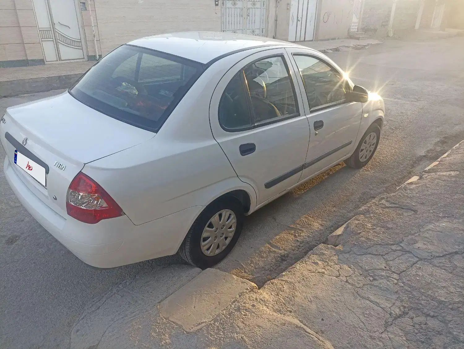 تیبا صندوق دار SX - 1395