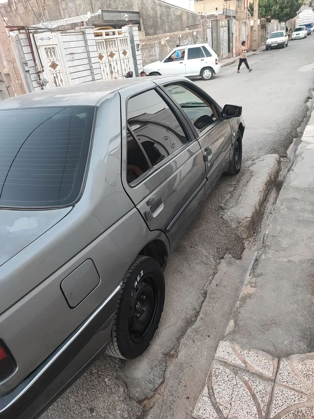 پژو 405 GLX - 1393