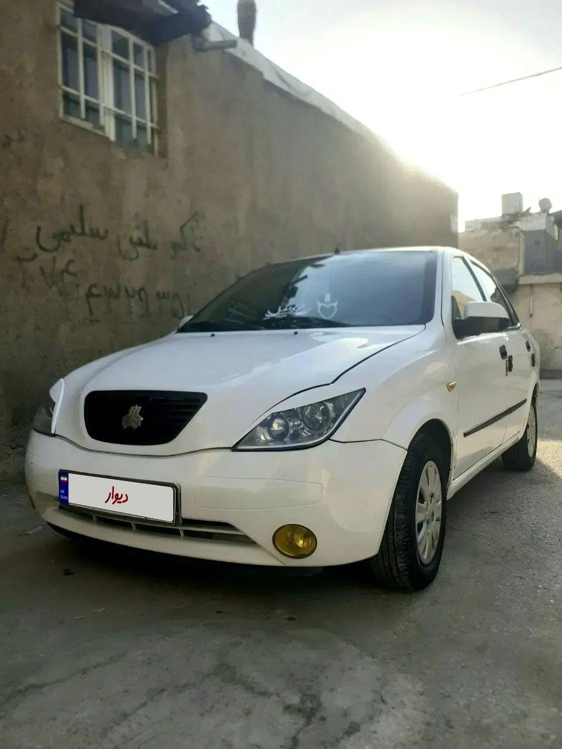 تیبا صندوق دار SX - 1393