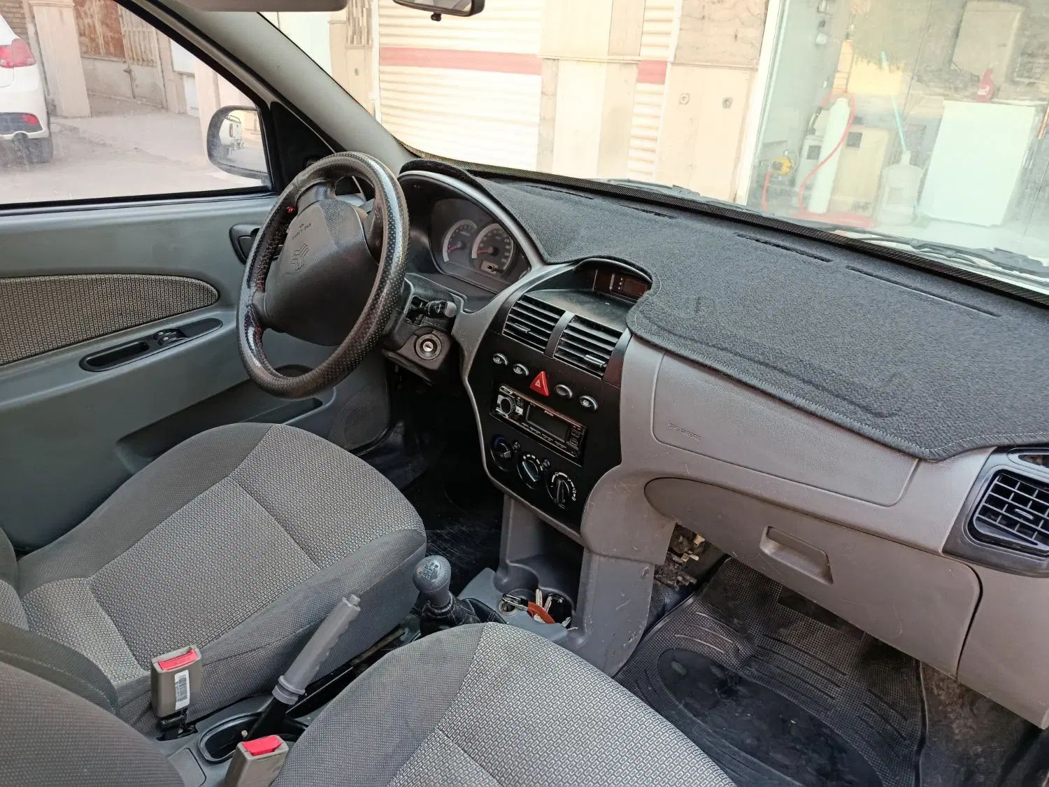 تیبا صندوق دار SX - 1398