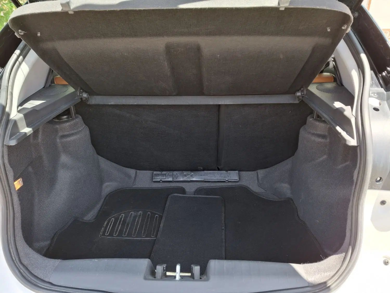 ام وی ام X22 دنده ای اسپرت لاکچری - 1400