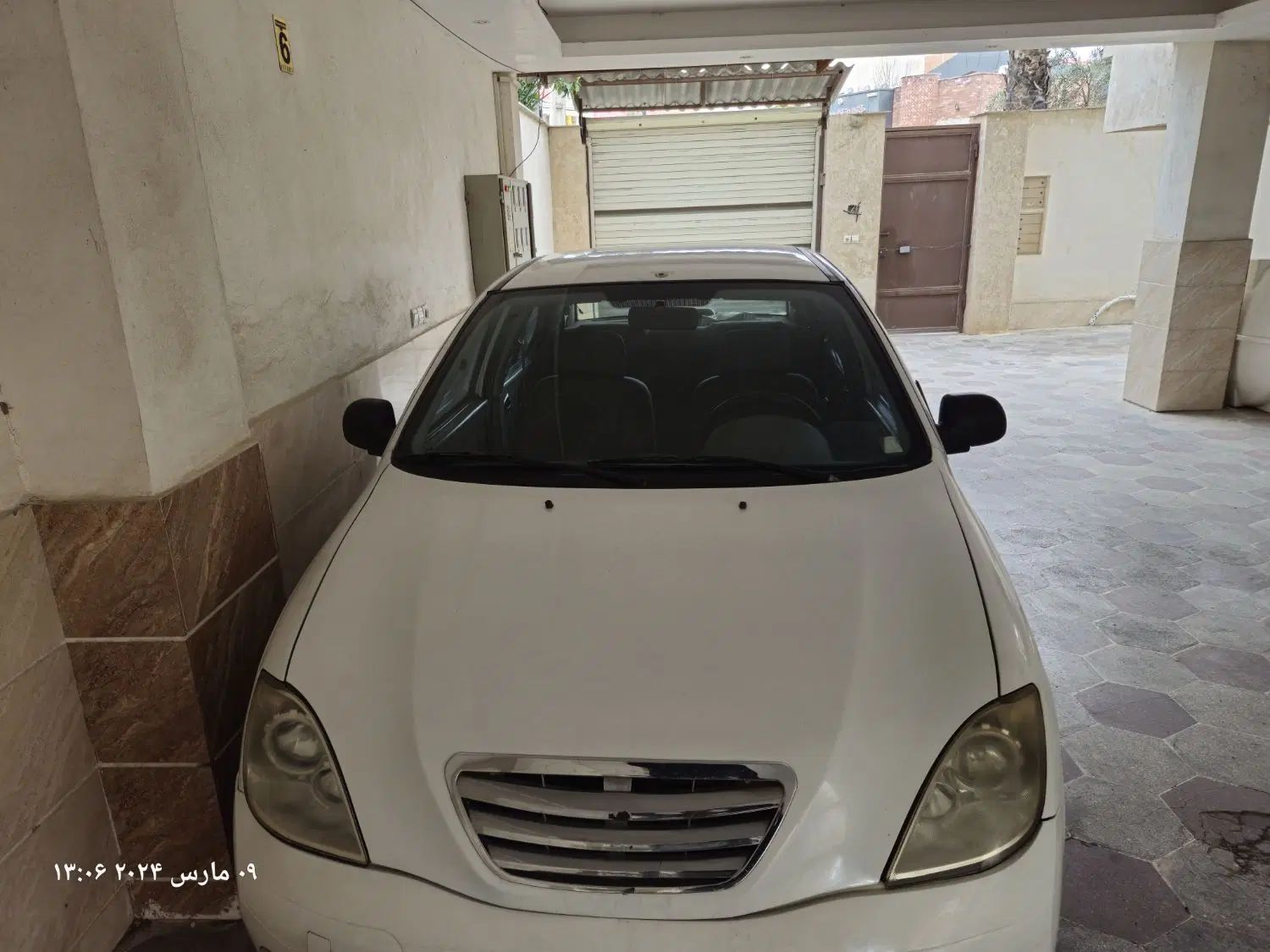 تیبا صندوق دار SX - 1394