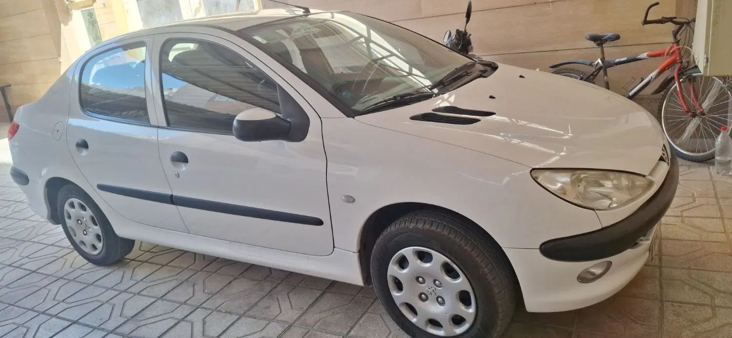 پژو ۲۰۶ صندوق دار v8 - 1399