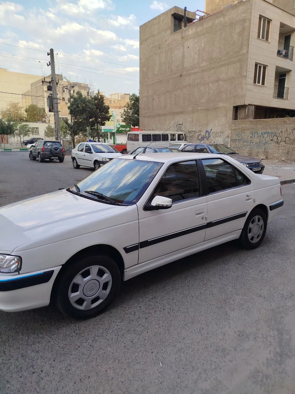 پژو پارس XU7P - 1401
