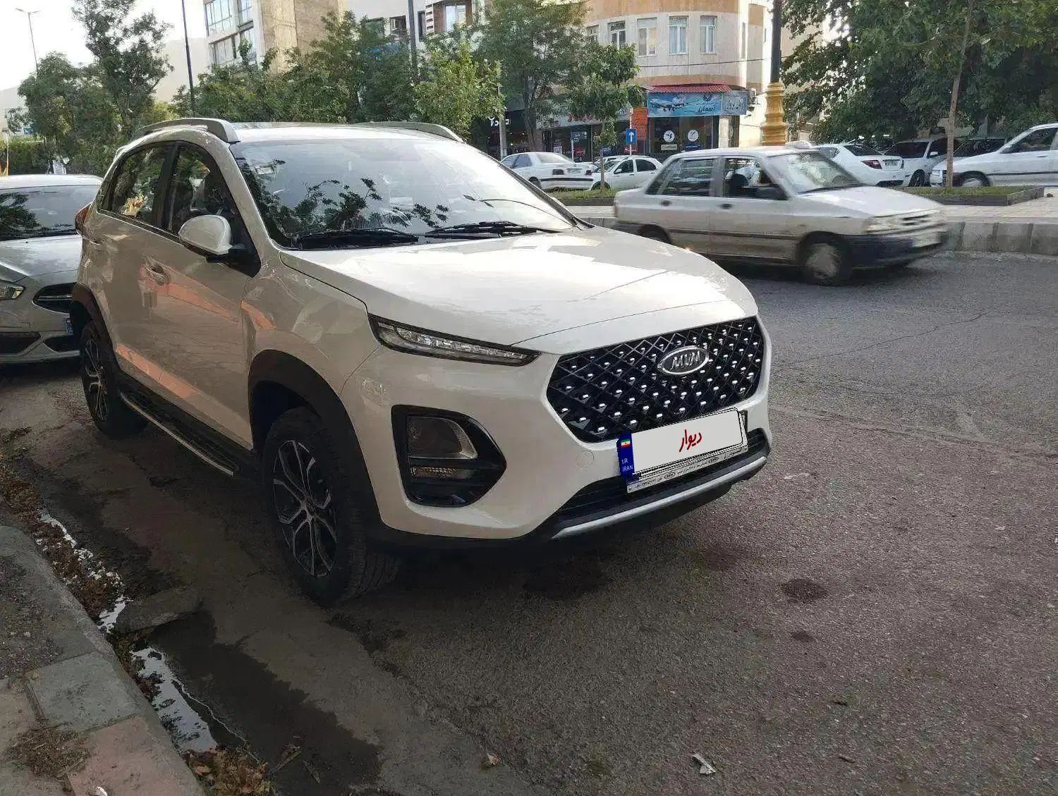 ام وی ام X22 پرو دنده‌ای - 1404