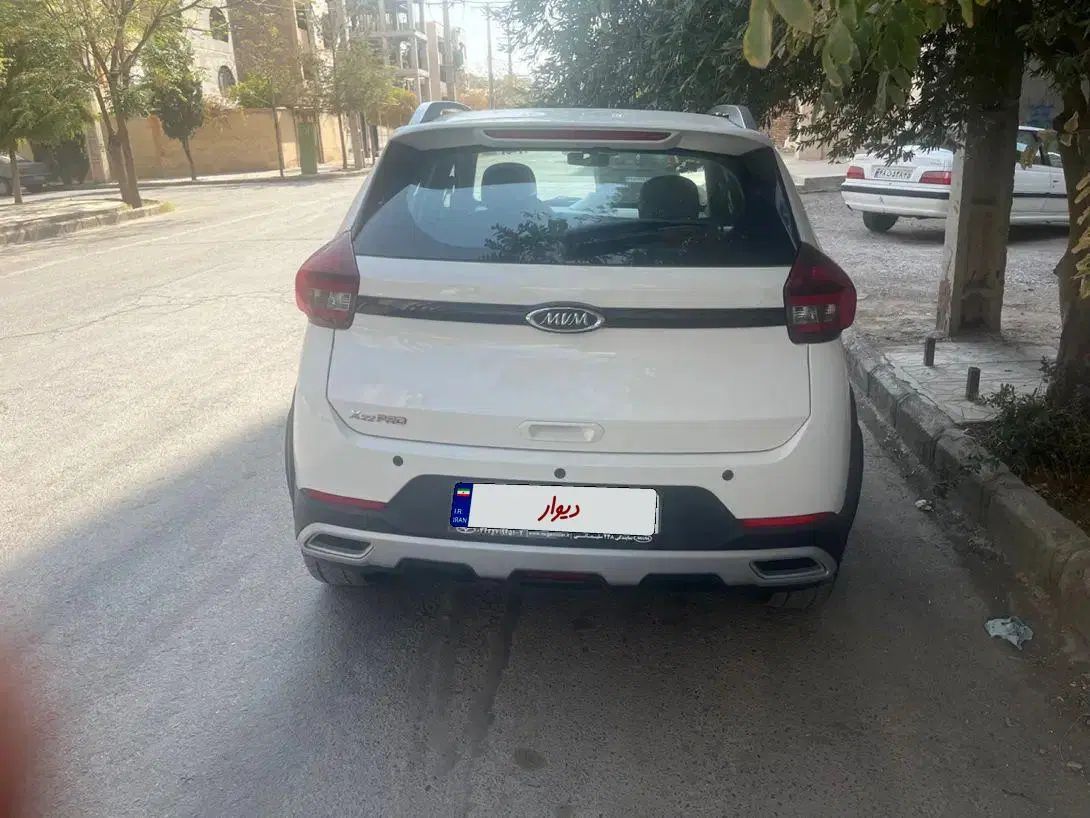 ام وی ام X22 پرو دنده‌ای - 1402