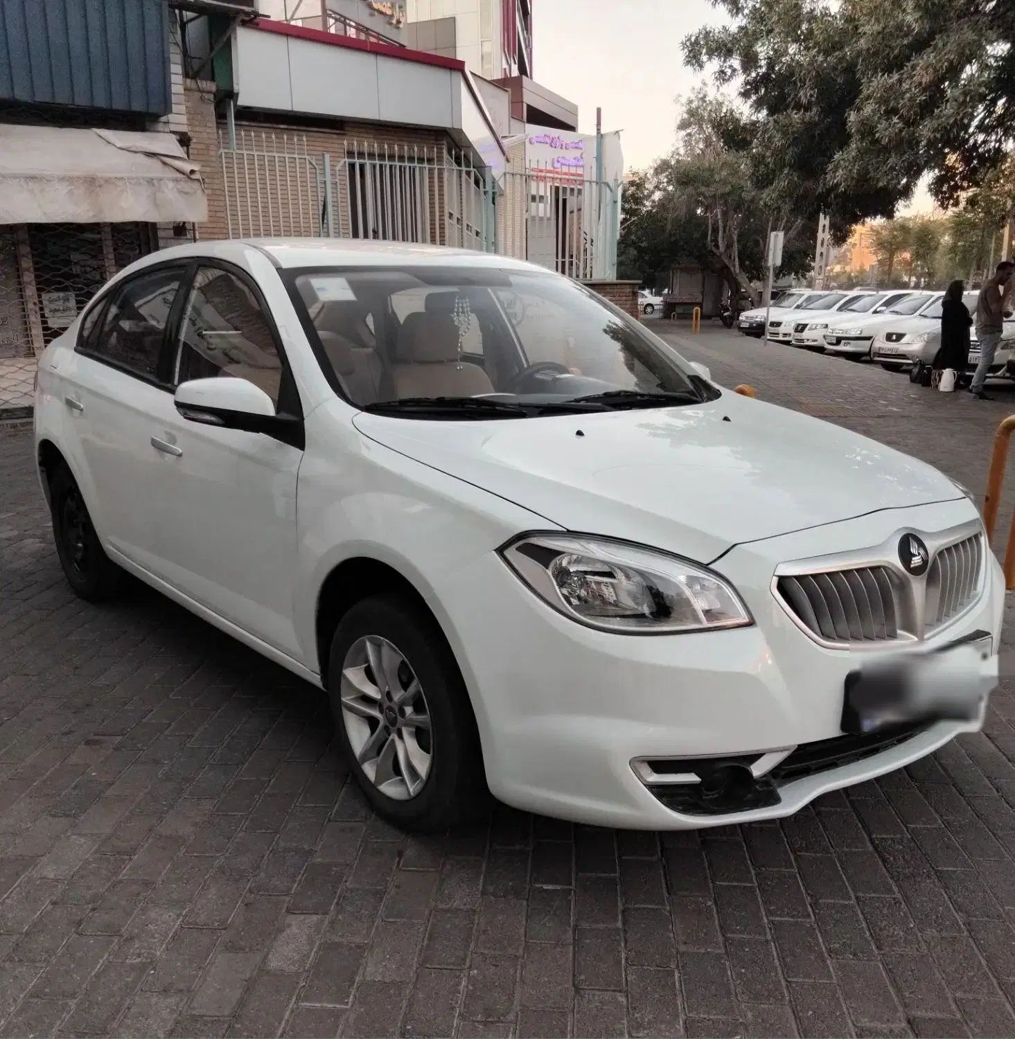 خودرو برلیانس، H330 آگهی ann_20387014