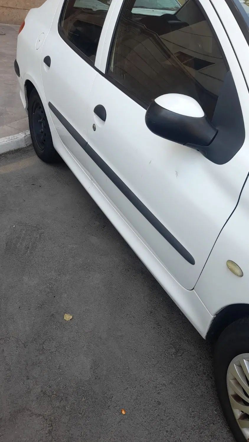 پژو ۲۰۶ صندوق دار v8 - 1393