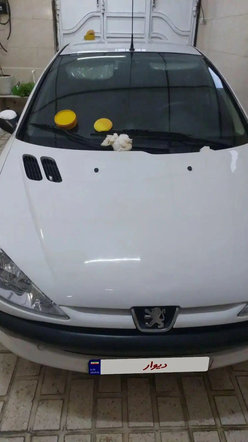 پژو ۲۰۶ صندوق دار v8 - 1396