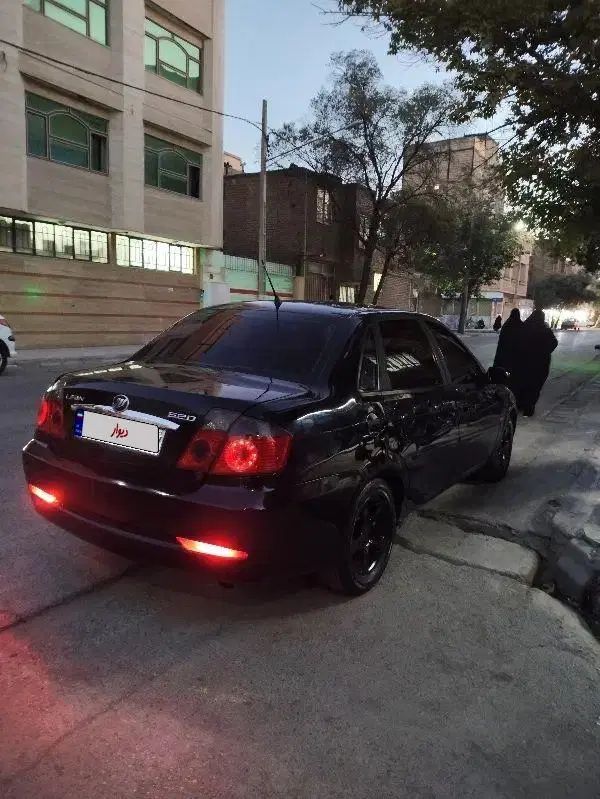 لیفان 520 دنده‌ای - 1388