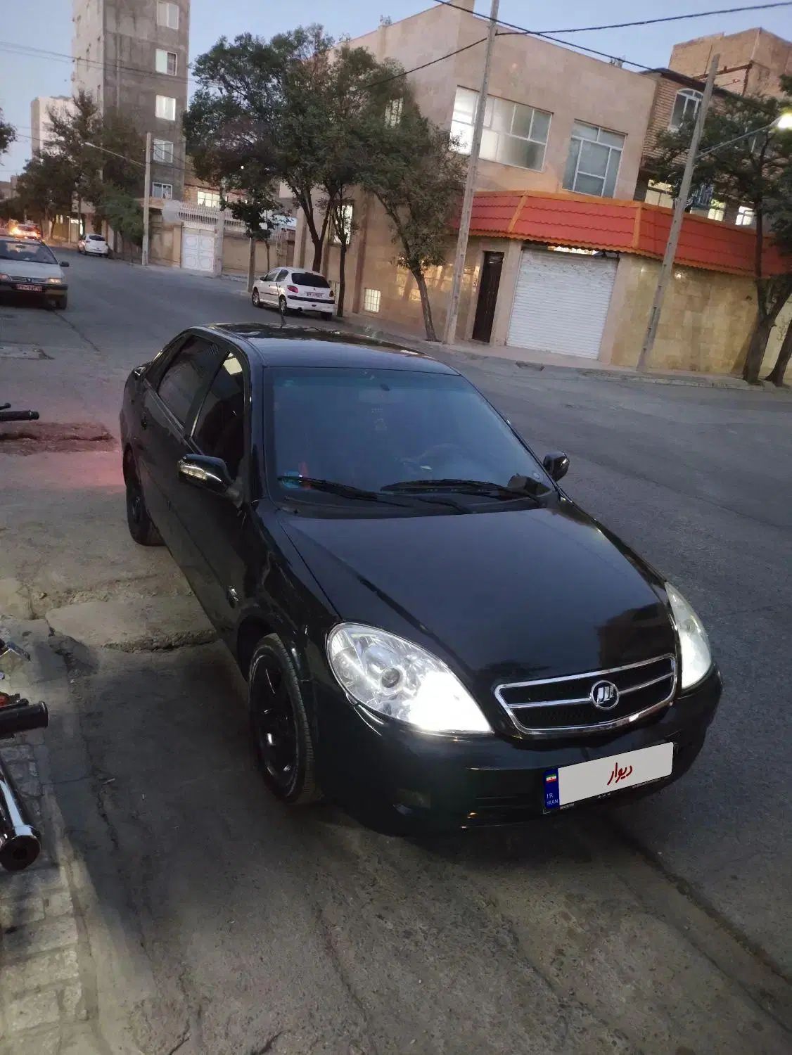 لیفان 520 دنده‌ای - 1388