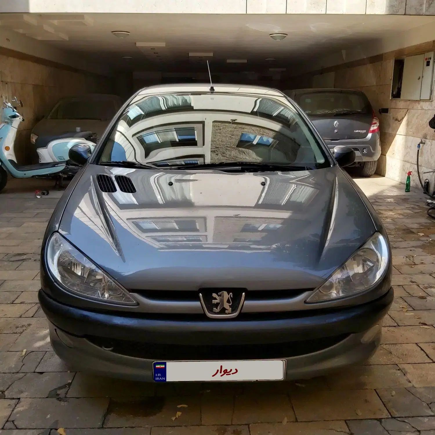 پژو ۲۰۶ صندوق دار v8 - 1392