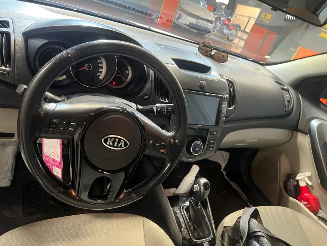 کیا سراتو 2.0 لیتر اتوماتیک GT لاین - 2014