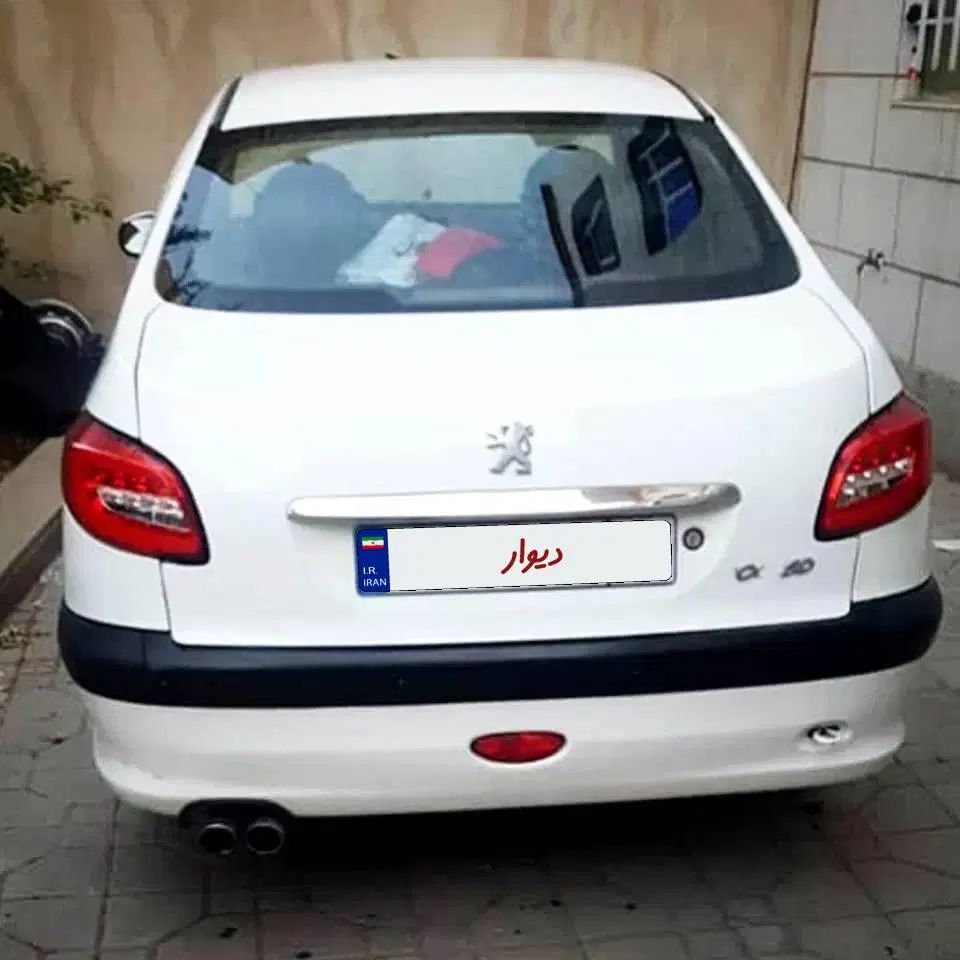 پژو ۲۰۶ صندوق دار v8 - 1389