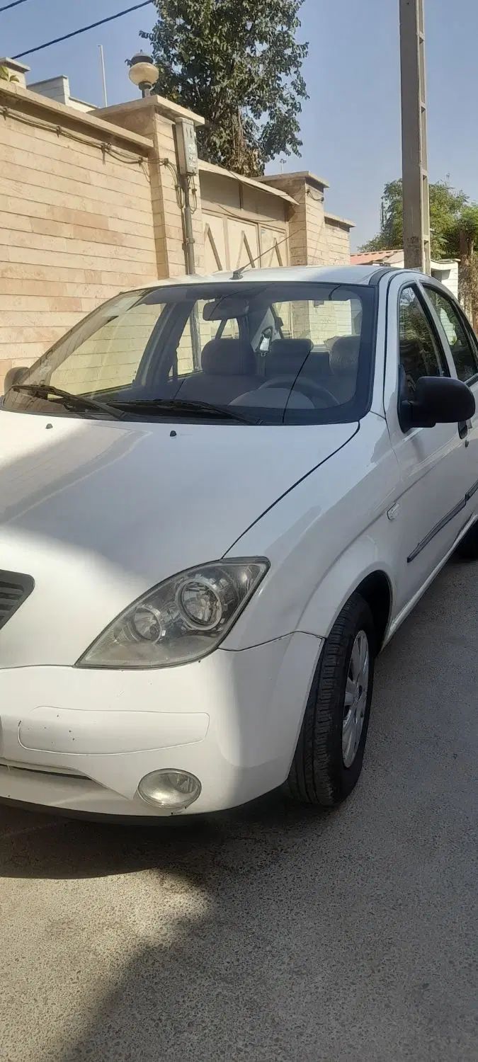 تیبا صندوق دار SX - 1400