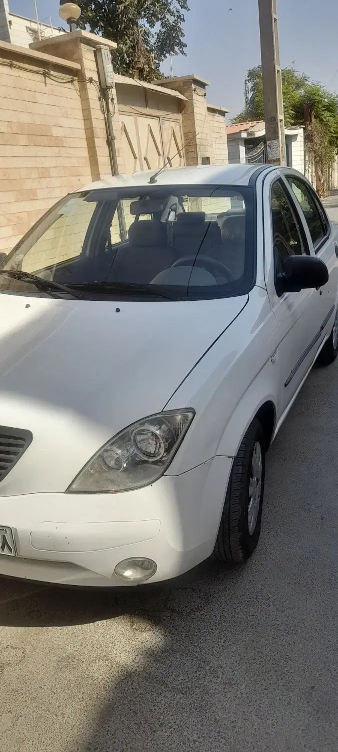 تیبا صندوق دار SX - 1400