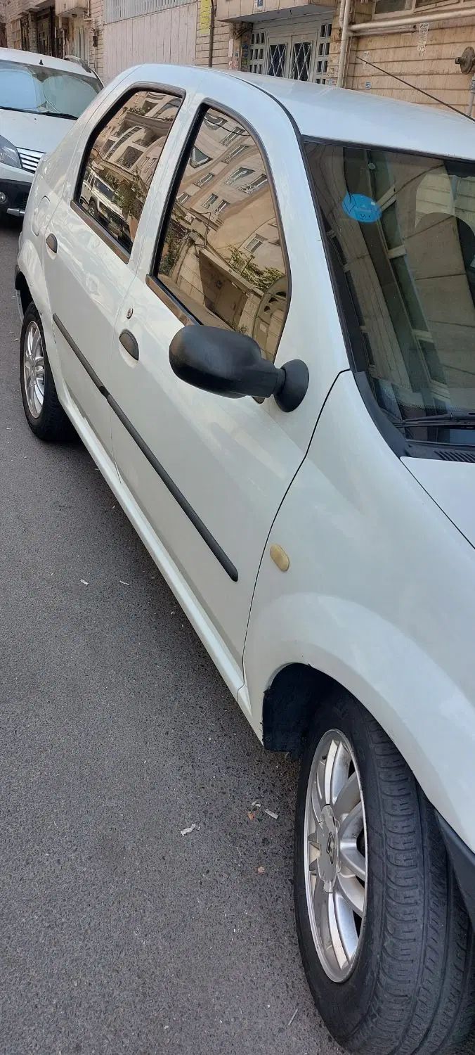 رنو تندر 90 E2 - 1393