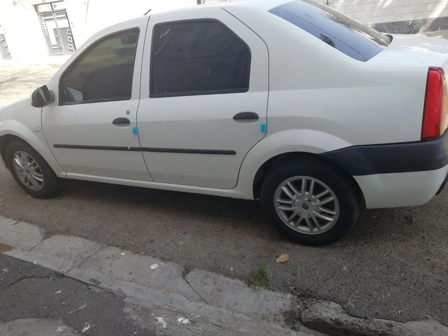 خودرو رنو، تندر 90 آگهی ann_20387792