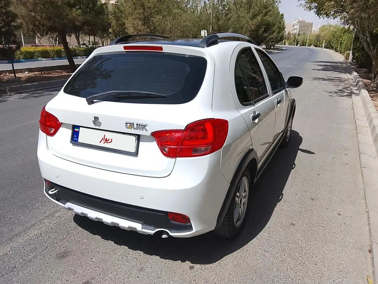 کوییک R دنده‌ای - 1399