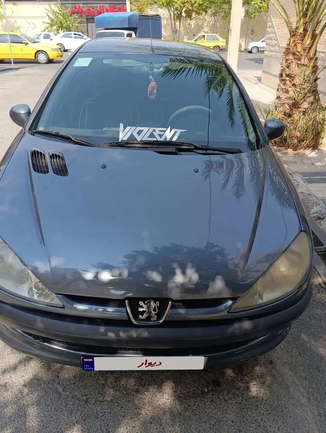 پژو ۲۰۶ صندوق دار v8 - 1390