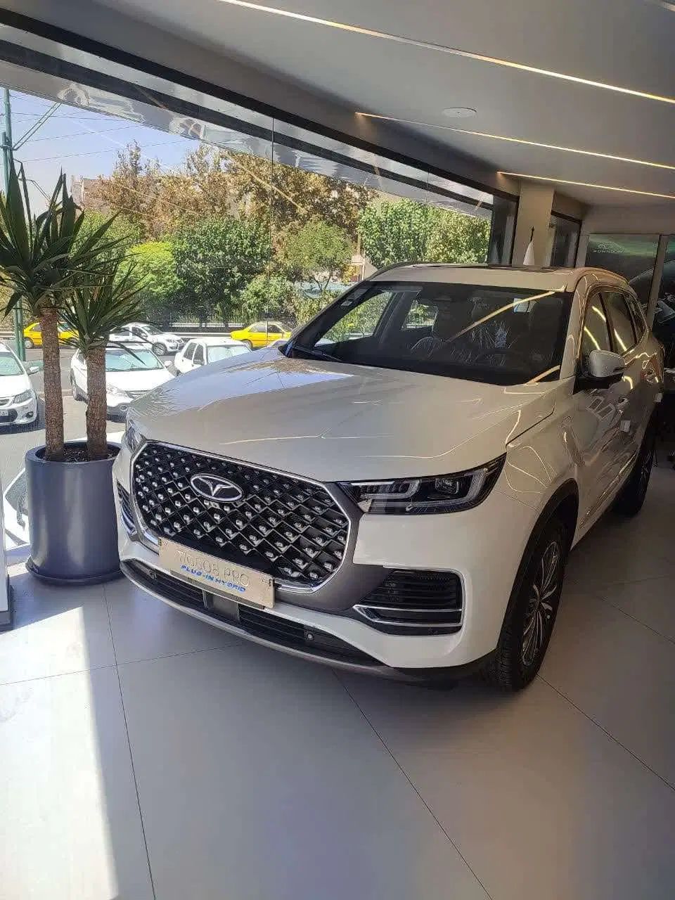 فونیکس تیگو 8 پرو هیبرید E plus - 2025