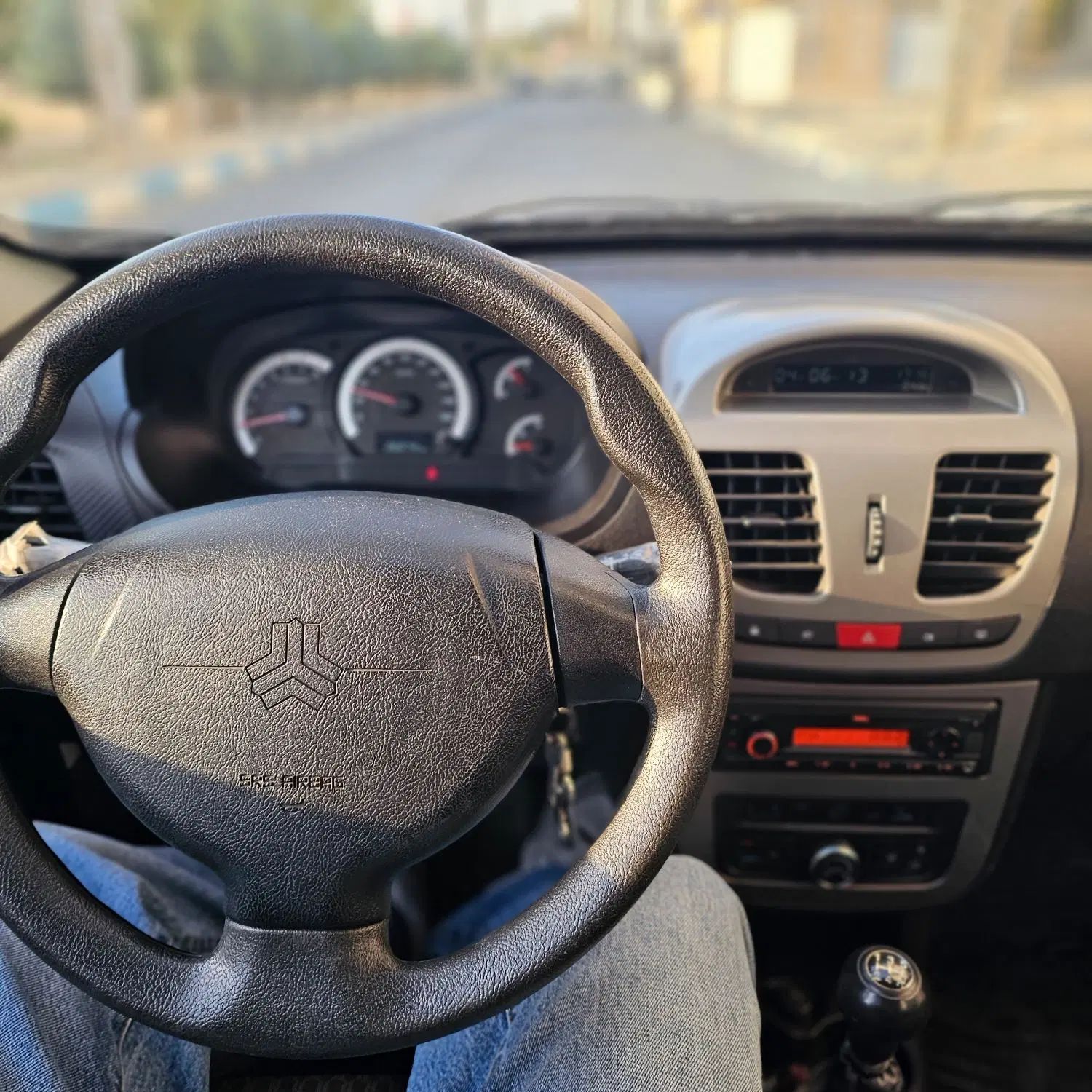 کوییک R دنده‌ای - 1400