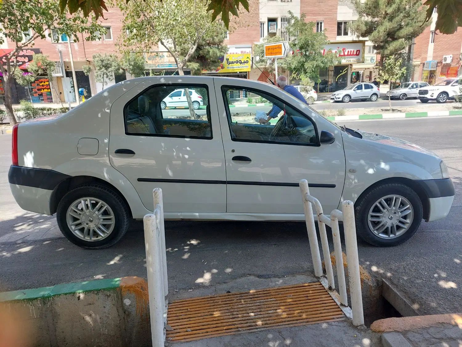 رنو تندر 90 E2 - 1396