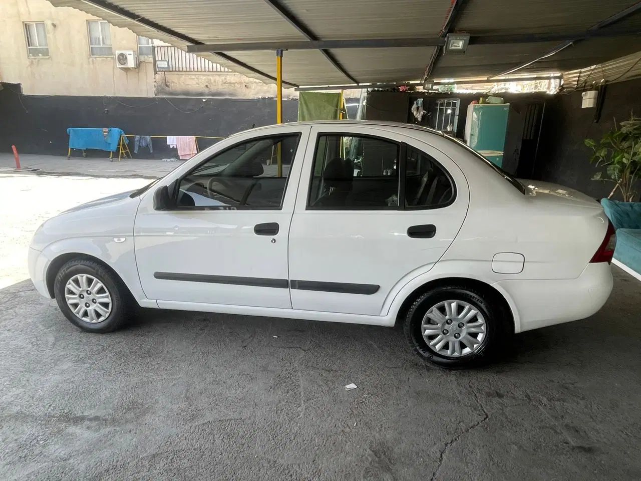تیبا صندوق دار SX - 1393