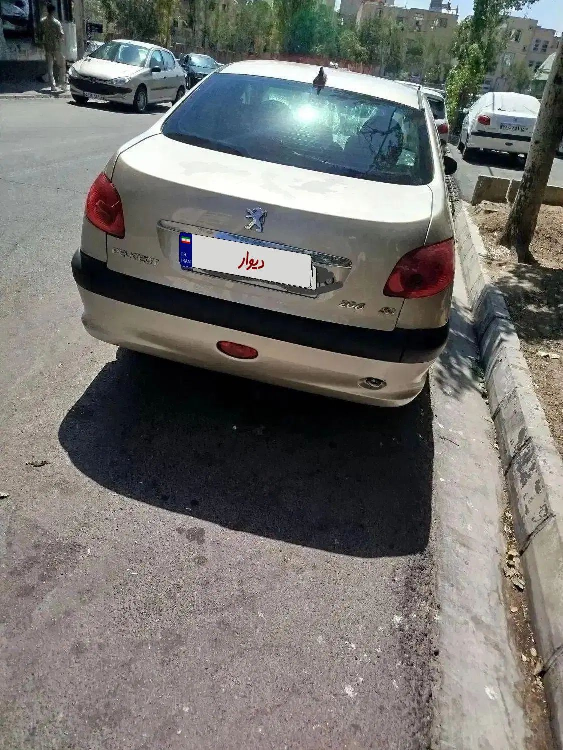 پژو ۲۰۶ صندوق دار v8 - 1387