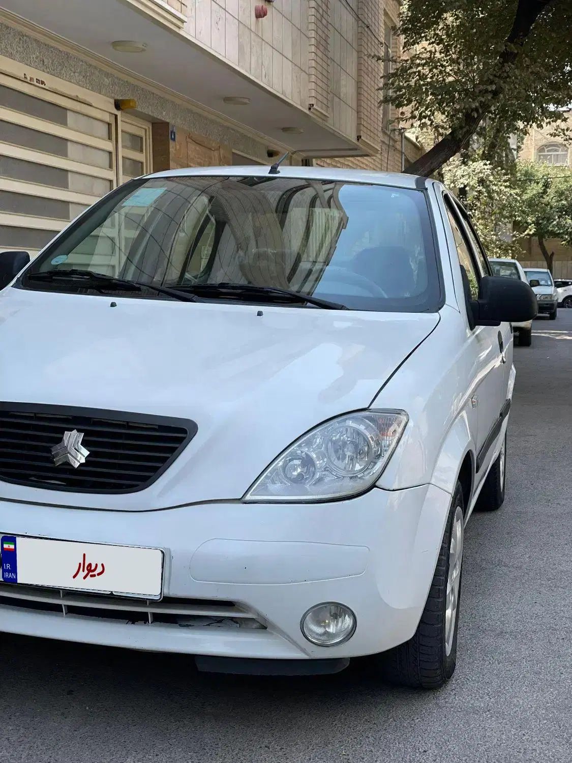 تیبا صندوق دار SX - 1399