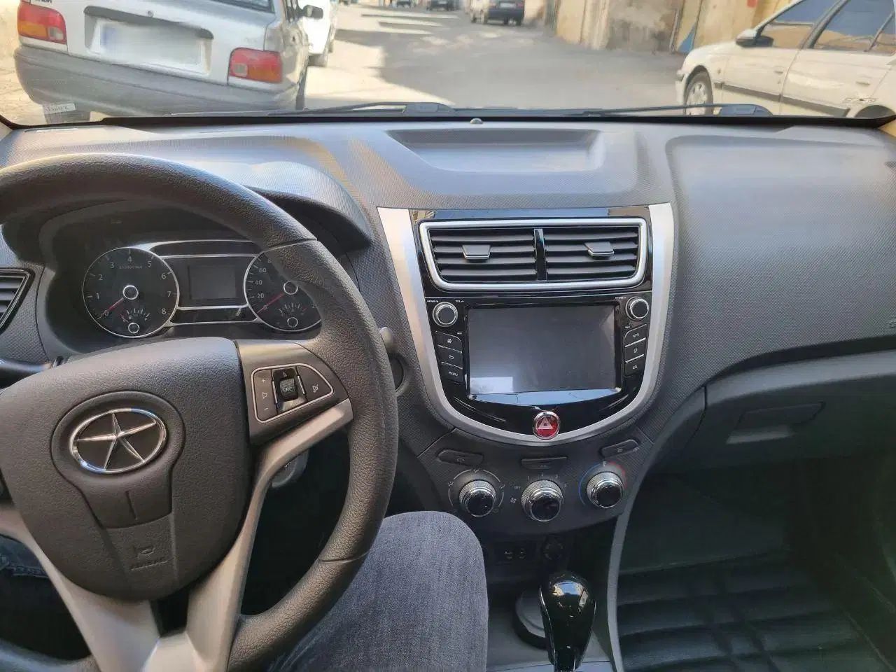 جک J4 اتوماتیک ساده - 1401