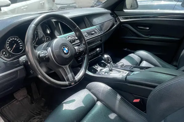 ب ام و سری 5 520i - 2016