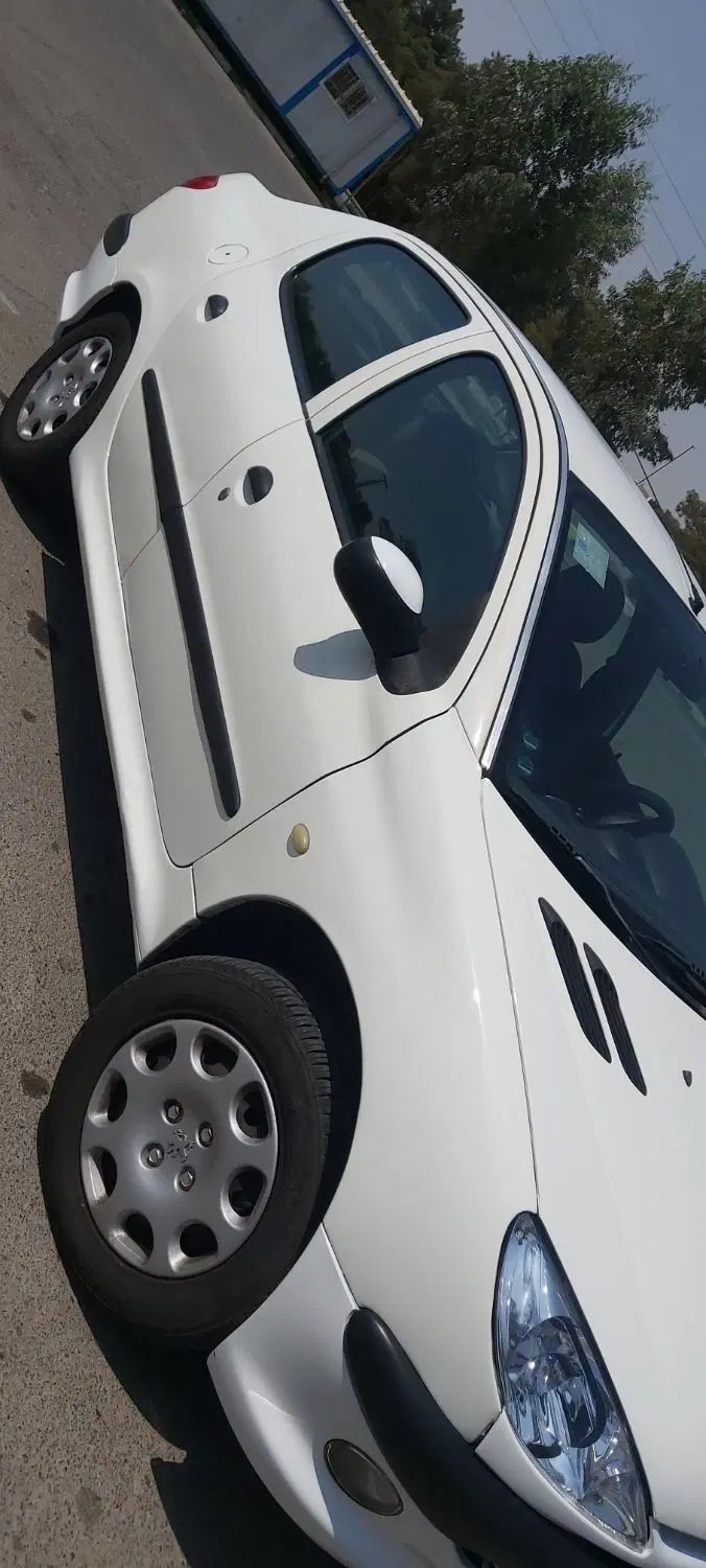 پژو ۲۰۶ صندوق دار v8 - 1388