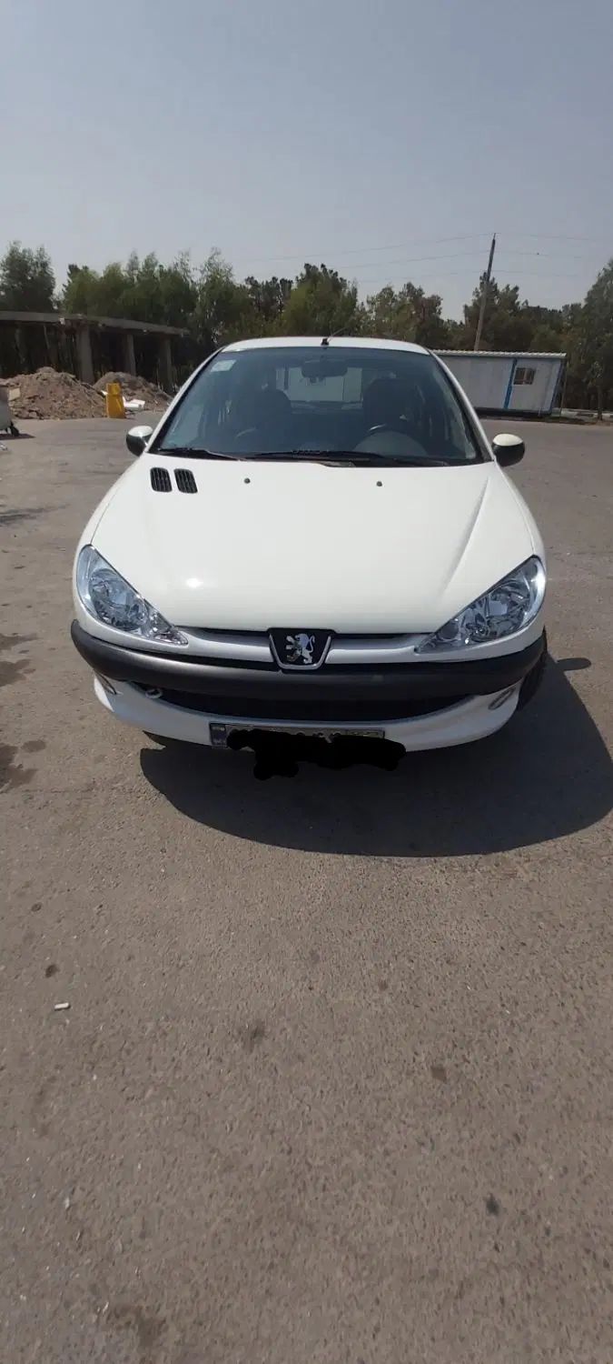 پژو ۲۰۶ صندوق دار v8 - 1388