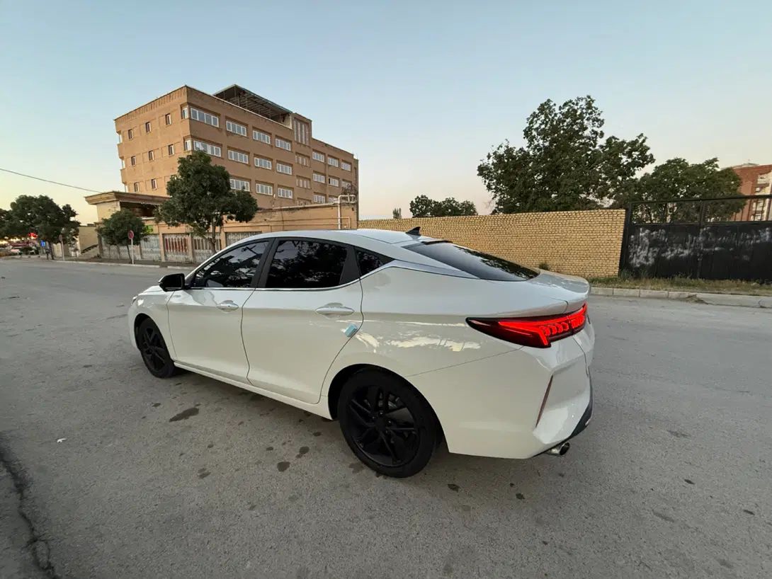 کی ام سی J7 اتوماتیک - 1403