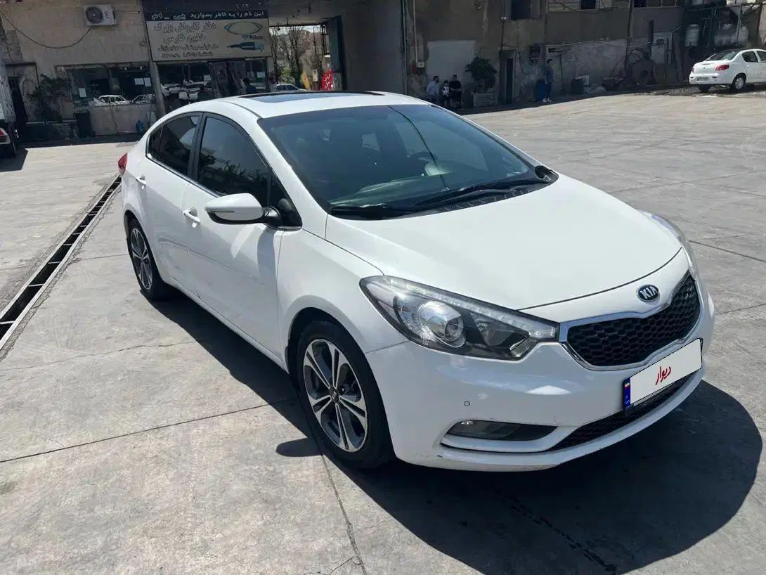 کیا سراتو 2.0 لیتر اتوماتیک GT لاین - 2015